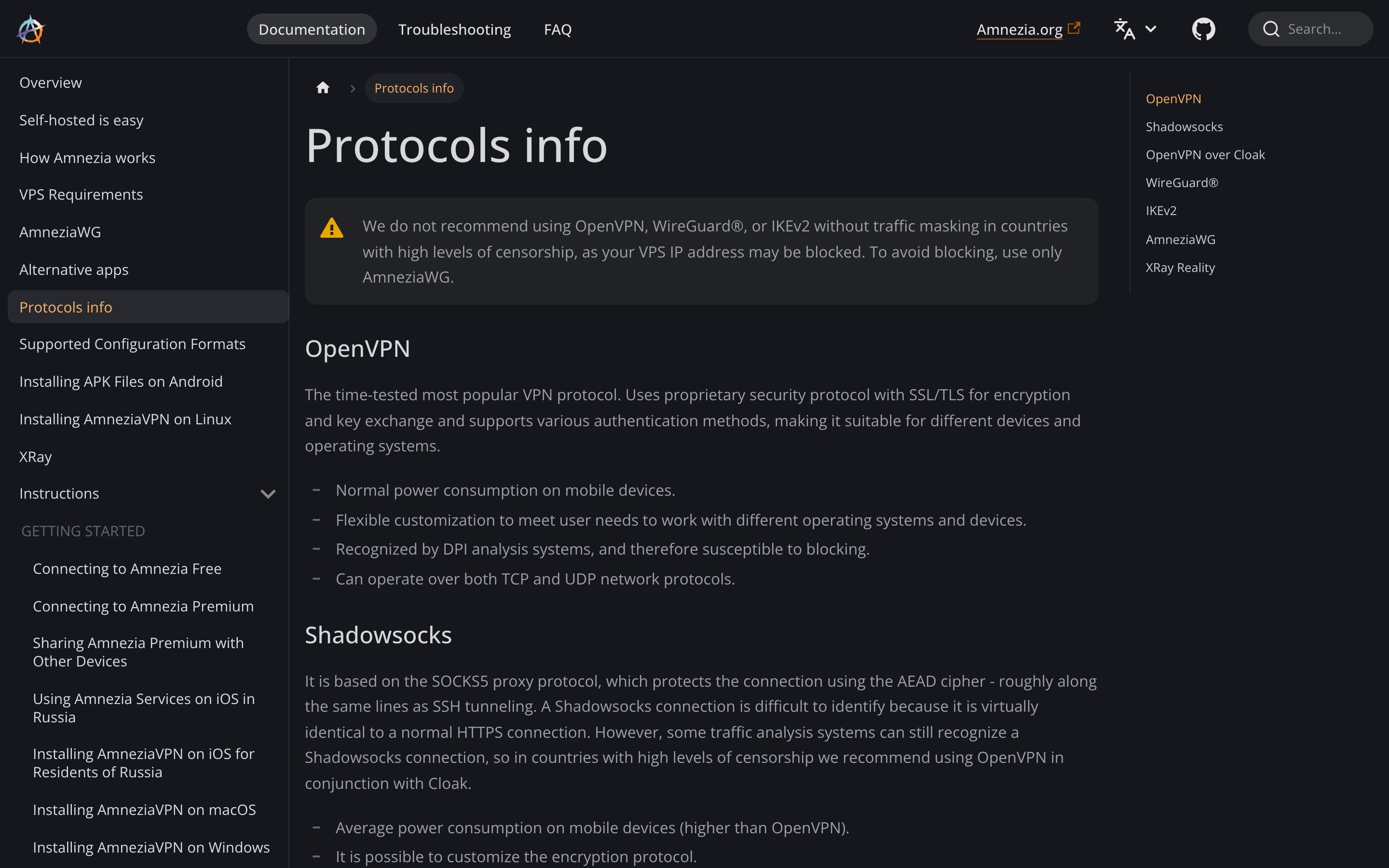 Официальная документация Amnezia: таблица протоколов OpenVPN, Shadowsocks, WireGuard, AmneziaWG и XRay Reality