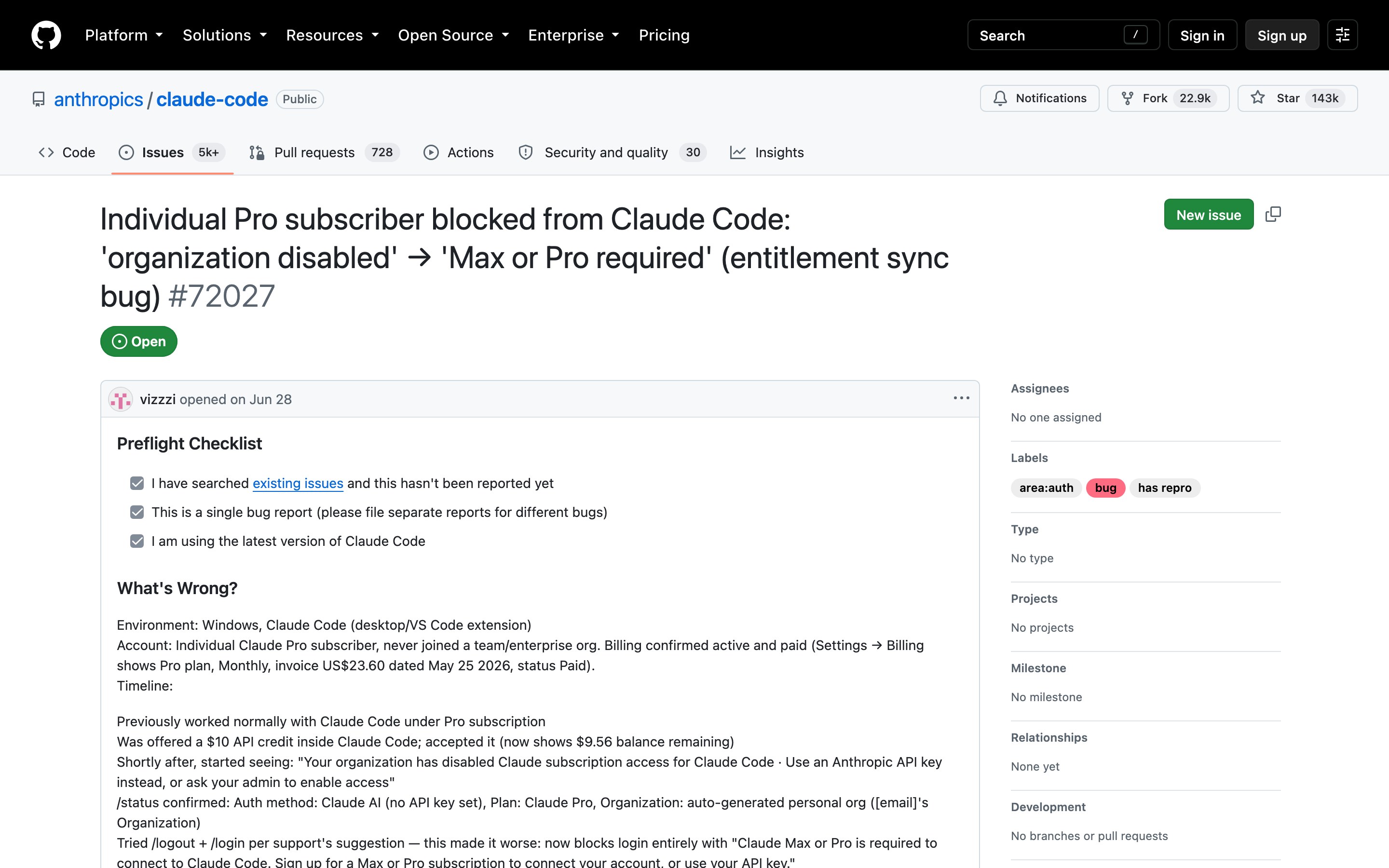 Карточка сводного обращения в открытом трекере Claude Code: тот же отказ у человека с личной подпиской Pro