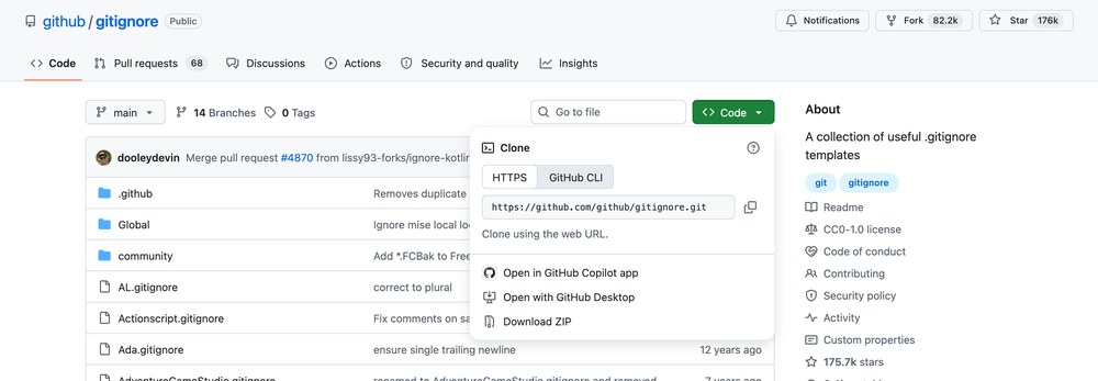 Открытое меню кнопки Code на странице проекта GitHub, внизу меню строка Download ZIP