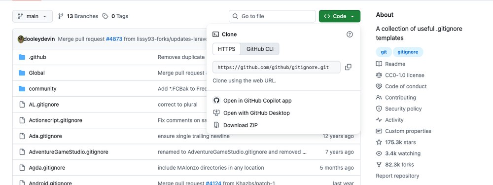 Открытое меню кнопки Code на GitHub: адрес для клона, GitHub Desktop и строка Download ZIP внизу