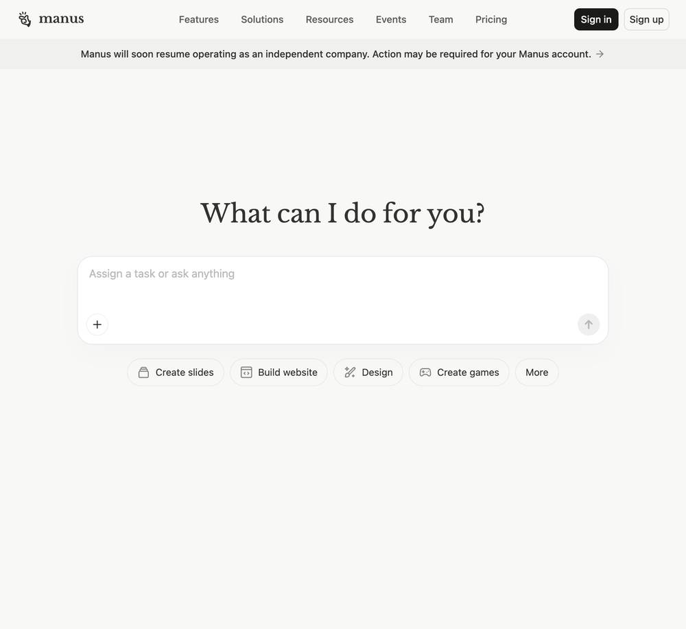 Главная Manus: баннер о независимой работе, поле ввода задачи и кнопки Create slides, Build website, Design