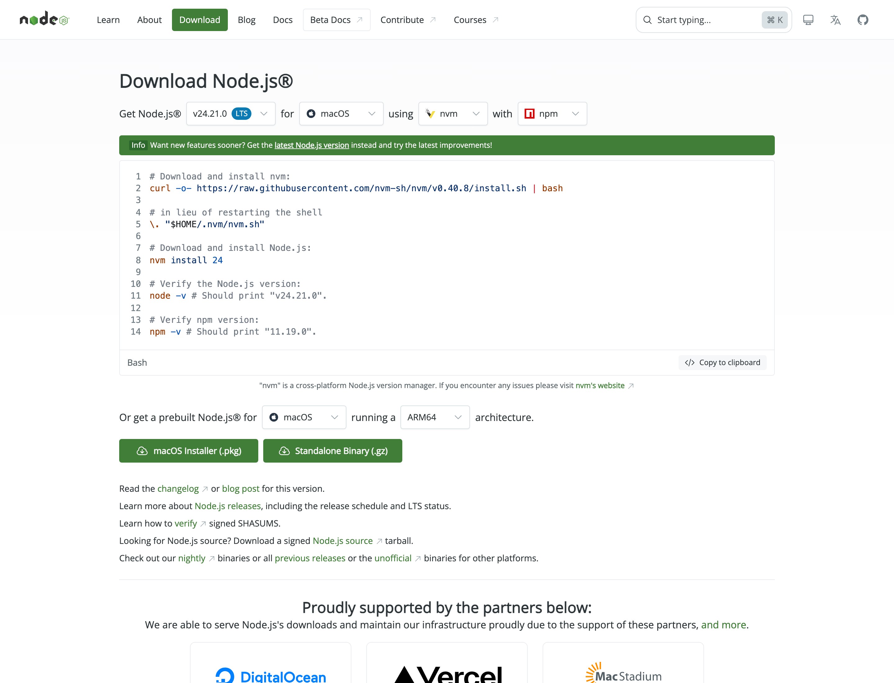 Официальная страница загрузки Node.js: выбор версии, системы macOS и команды установки через nvm