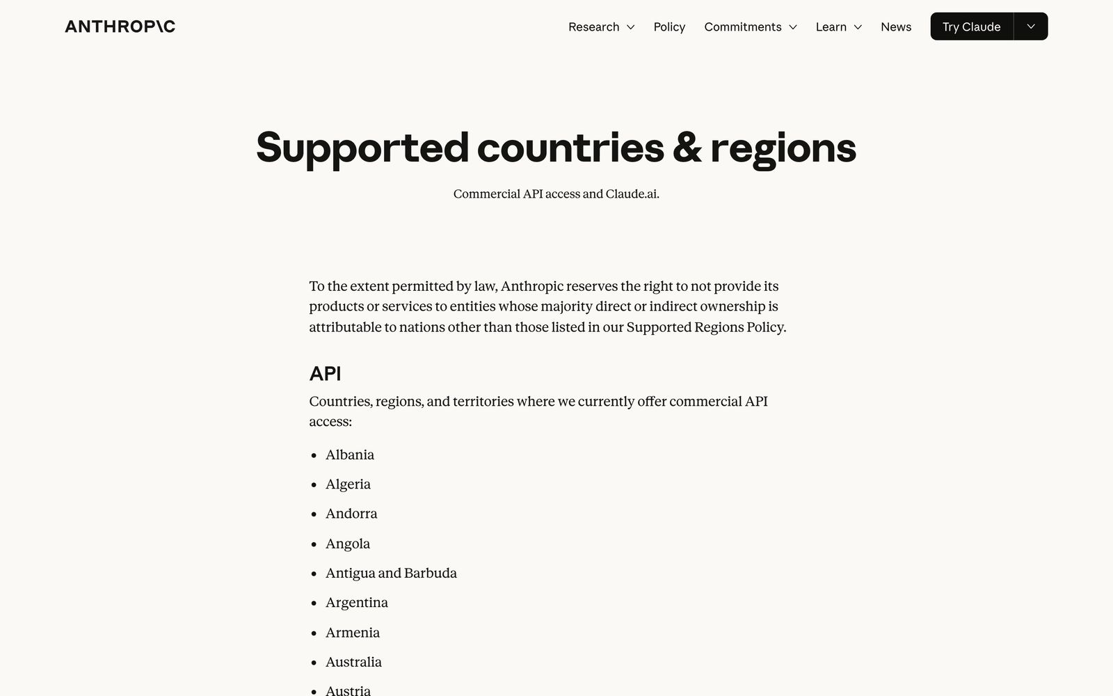 Официальная страница Anthropic со списком поддерживаемых стран для API и Claude